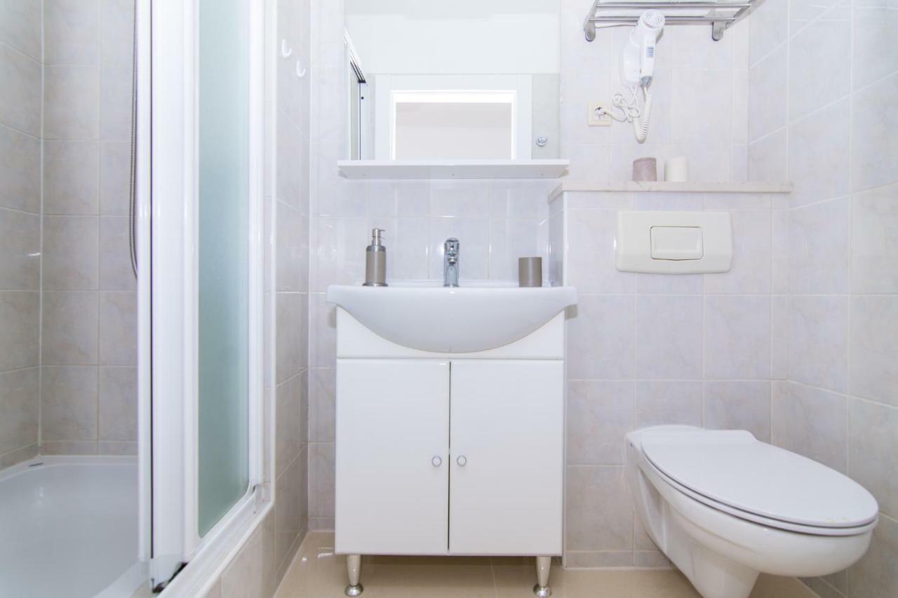 Apartmani Juric トロギール エクステリア 写真