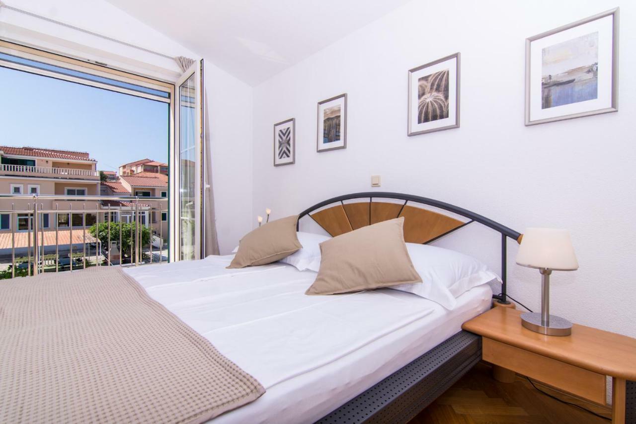 Apartmani Juric トロギール エクステリア 写真