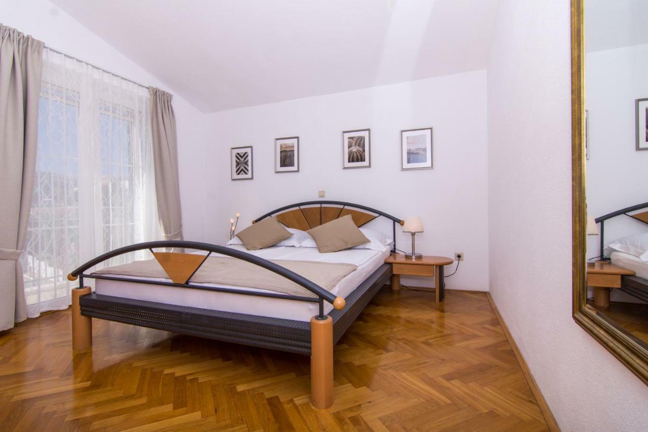 Apartmani Juric トロギール エクステリア 写真