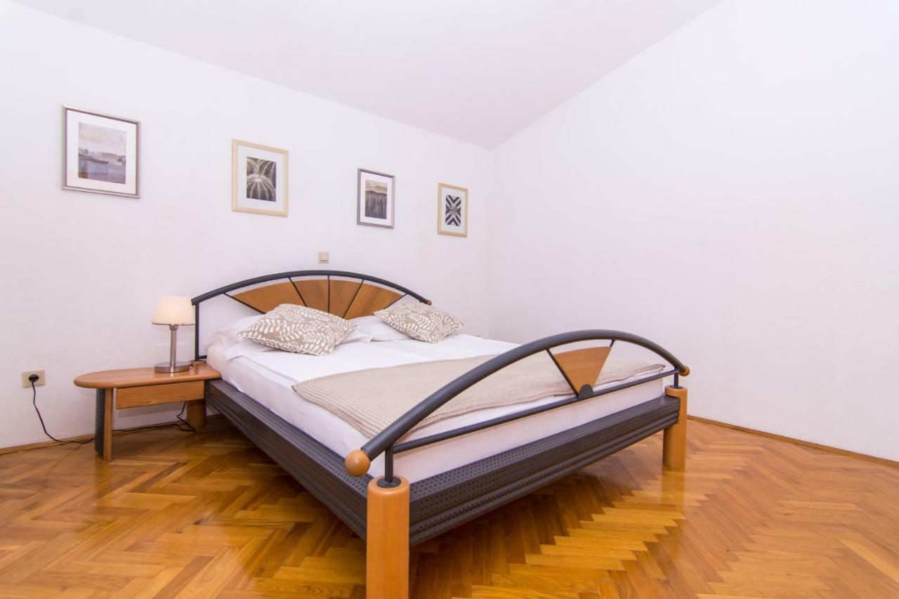 Apartmani Juric トロギール エクステリア 写真